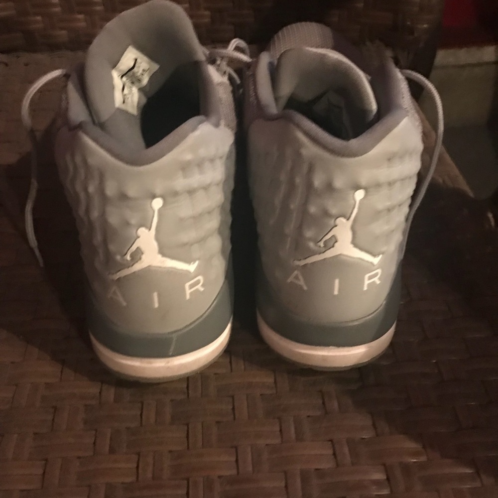 Jordans - Picture 2 of 7